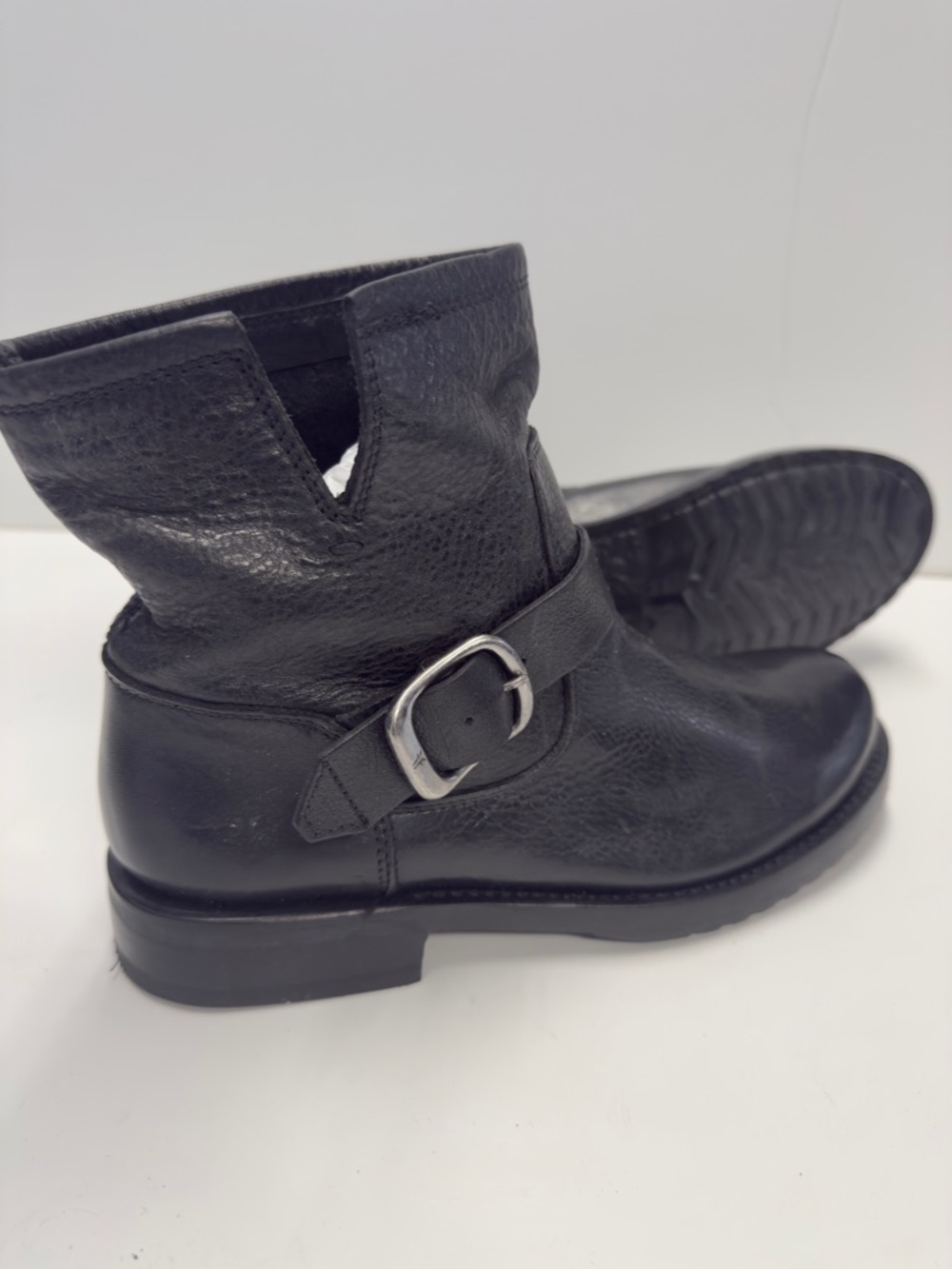 Frye Black Leather Veronica Flex Moto Bootie Size 7.5 NWOT - Picture 14 of 14